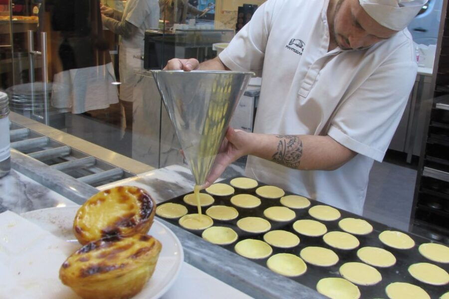 Porto Private Walking Tour With Fast Track to Lello - Good To Know