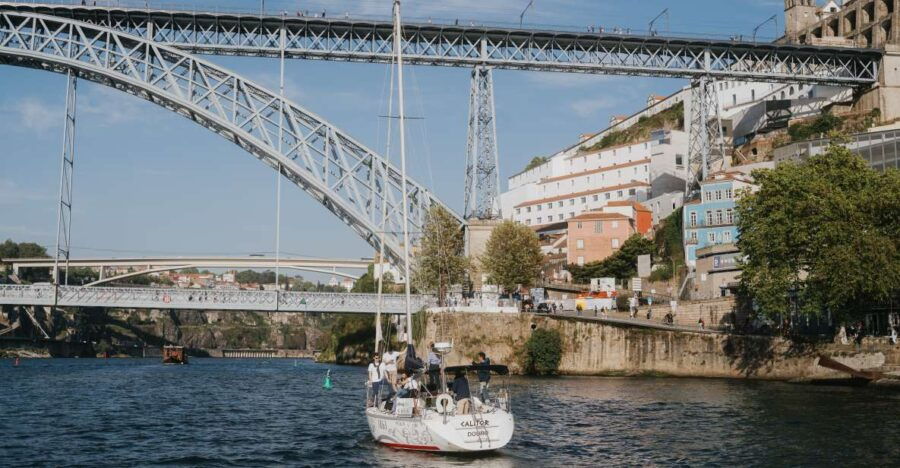 Porto: Romantic Sailboat Cruise - Good To Know