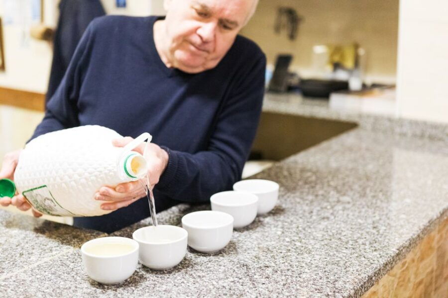 Porto: Walking Dinner Tour With Family-Owned Restaurants - Good To Know