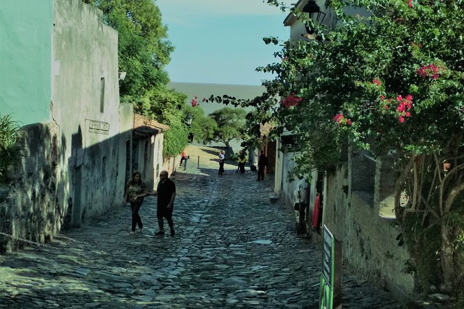 Portuguese and Spanish Heritage in Colonia Del Sacramento