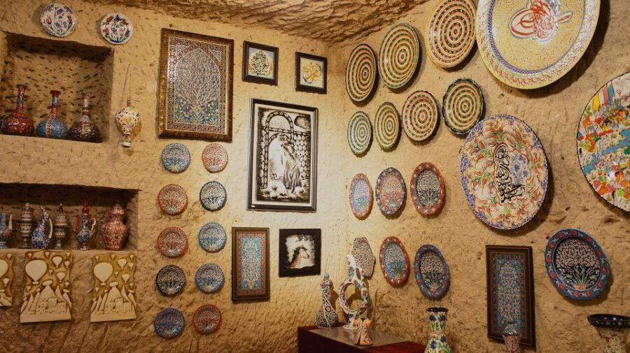 : Pottery Workshop With Hotel Transfer and Gift - Good To Know