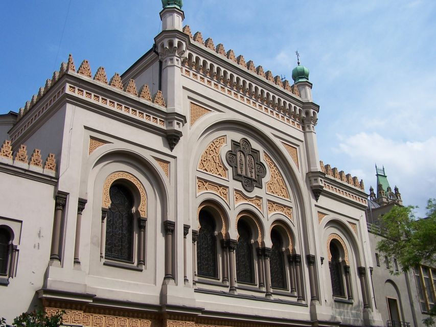 Prague: 2-Hour Old Town and Jewish Ghetto Walking Tour - Good To Know