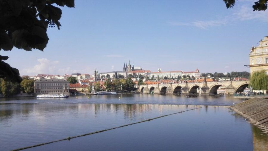 Prague 3-Hour Architectural Tour - Good To Know