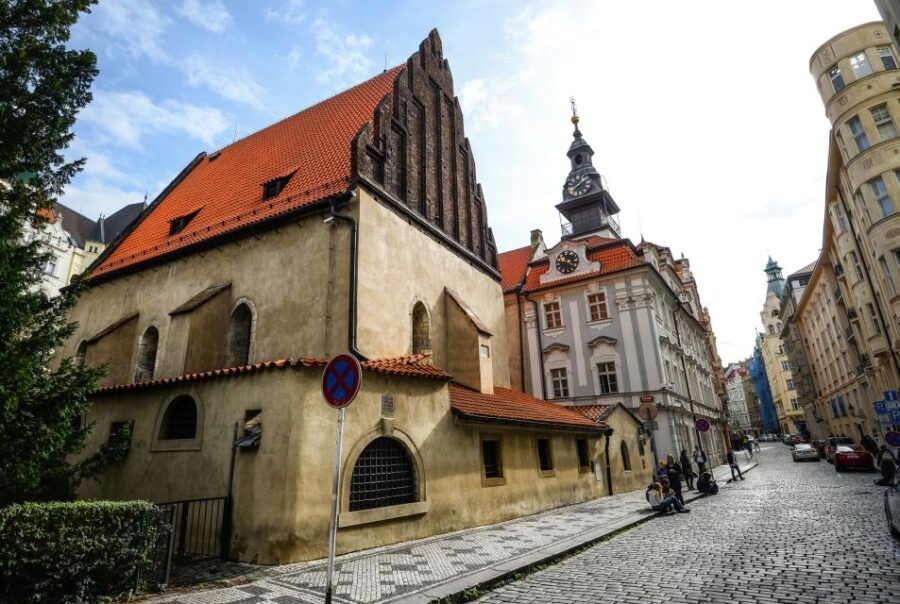 Prague: 3h Private Jewish Quarter Walking Tour, Coffee Incl. - Good To Know