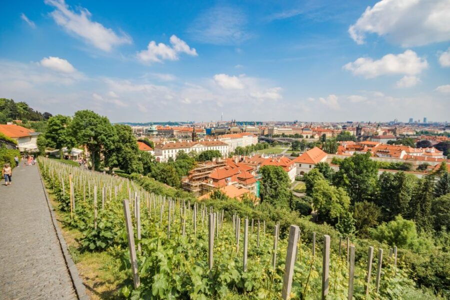 Prague Castle 2.5-Hour Tour Including Admission Ticket - Good To Know