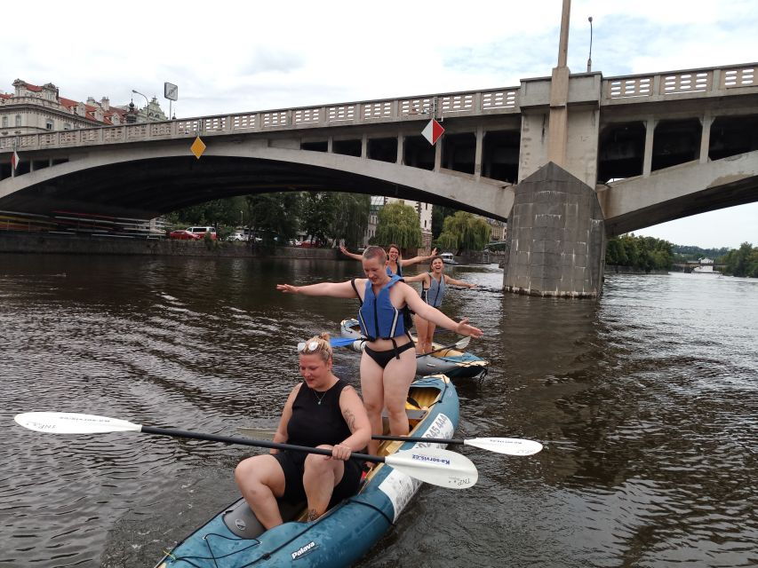 Prague: City Center Canoe Tour - Good To Know