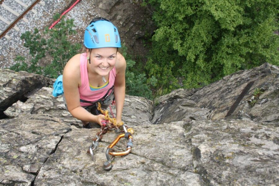 Prague: Half-Day Rock Climbing Experience With Instructor - Good To Know