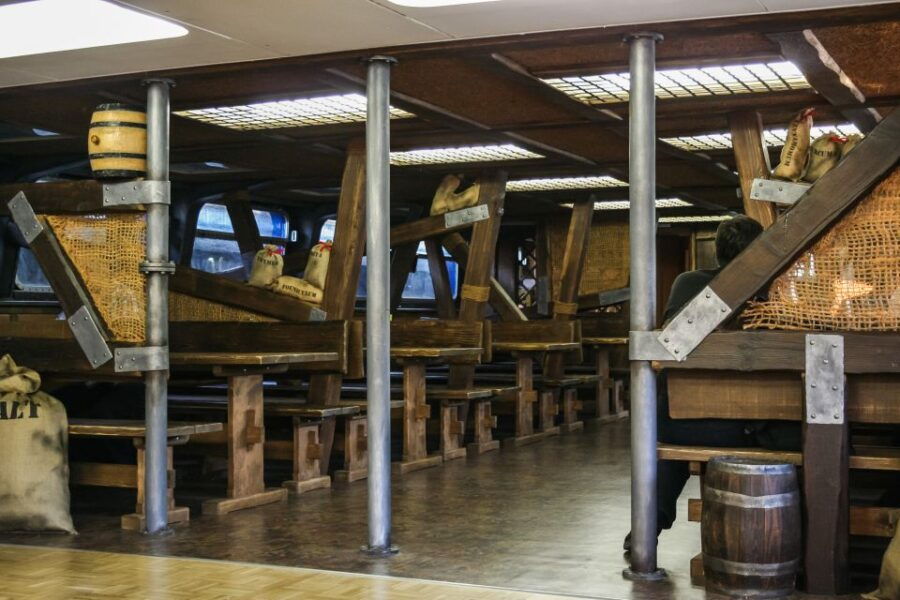 Prague: Panoramic Vltava River Cruise - Good To Know