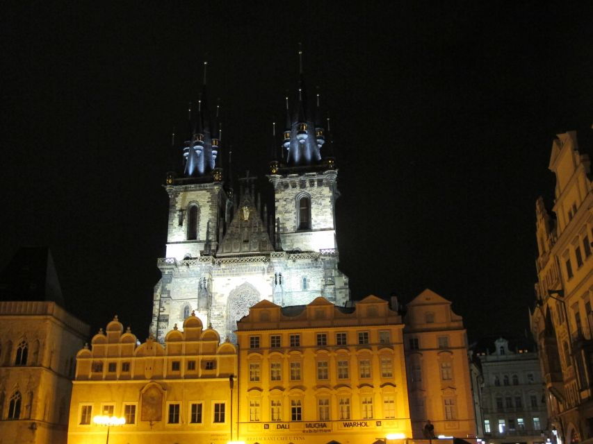 Prague: Plague Doctor Old Town History Walking Tour - Good To Know