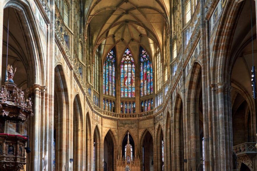 Prague: Prague Castle Tour and Sightseeing Cruise Bundle - Good To Know