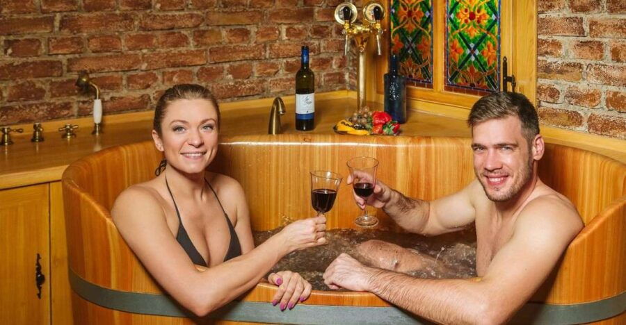 Prague: Private Beer and Wine Spa Experience With Drinks - Spa Experience Highlights