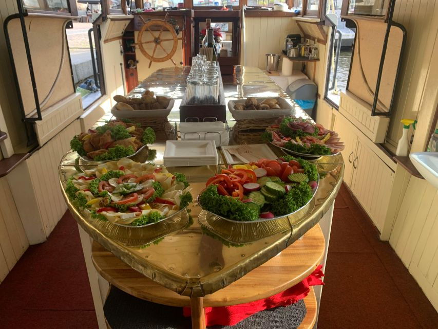 Prague: Sports Cars Boat Trip With Lunch & Free Beer - Good To Know