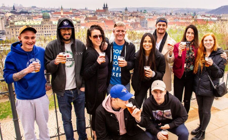 Prague: Walking Tour With Tasting of 8 Czech Craft Beers