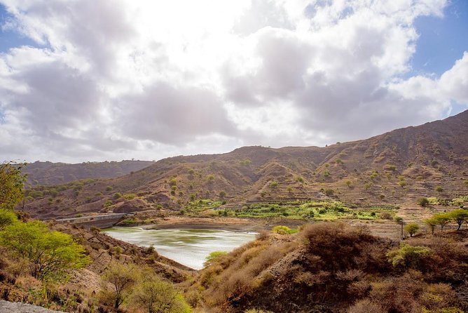 Praia Small-Group Full-Day Santiago Tour