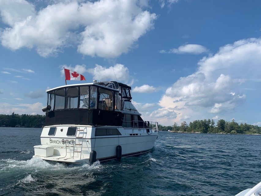 Private 1.5 Hour Thousand Islands Cruise for up to 10 People - Good To Know