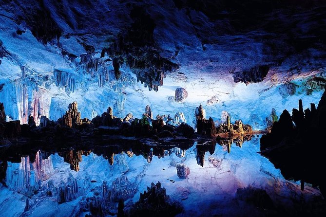 Private 1-Day Guilin Tour Including Elephant Trunk Hill And Reed Flute Cave
