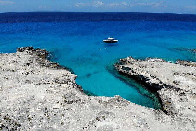 Private and Customizable Half Day Boat Experience to Caicos Cays - Good To Know