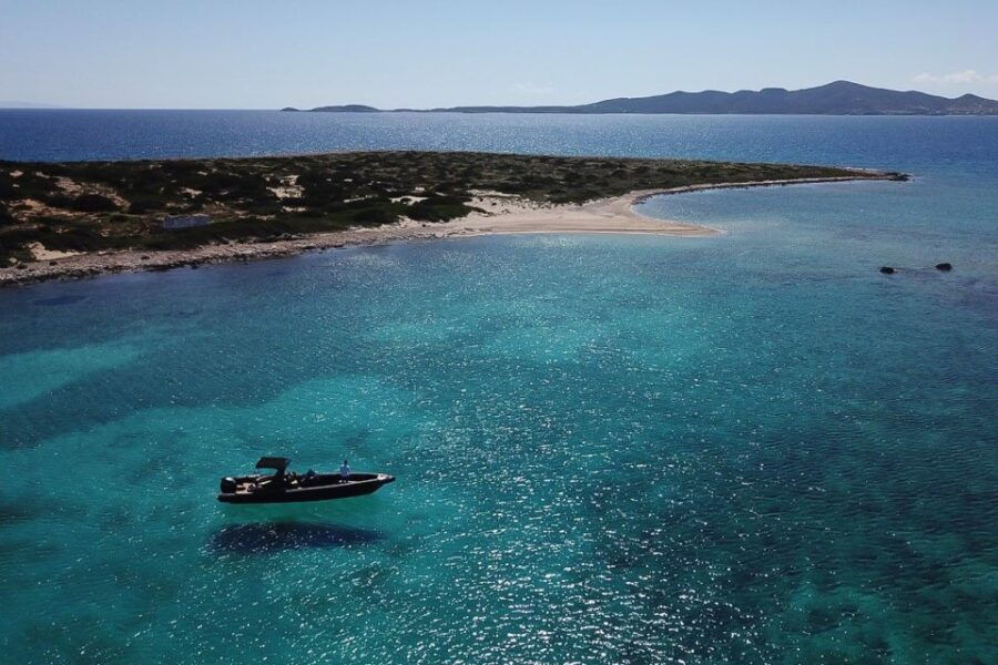Private Boatcruise Paros, Antiparos, Despotiko, Panteronisi