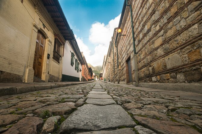 Private Chauffeur in Bogota • VIP Private Driver & Guide - Good To Know