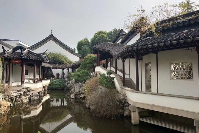 Private Day Tour In Nanjing To Old City Wall, Chaotian Palace, Qinghuai River