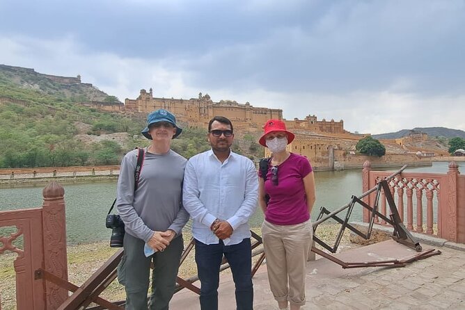 Private Day Tour of Jaipur With Driver and Guide- All Inclusive