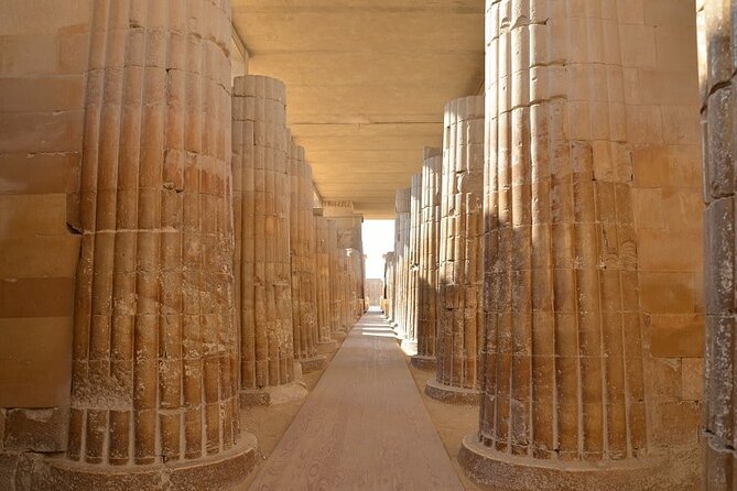 Private Day Tour Pyramids Giza, Sakkara and Memphis City