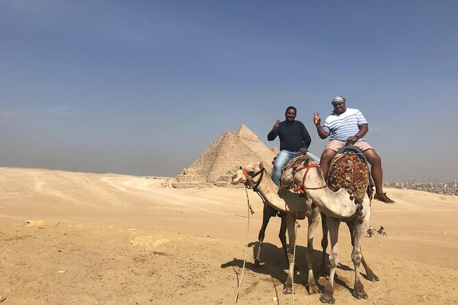 Private Day Tour to Giza Pyramids and the Egyptian Museum From Alexandria by Car