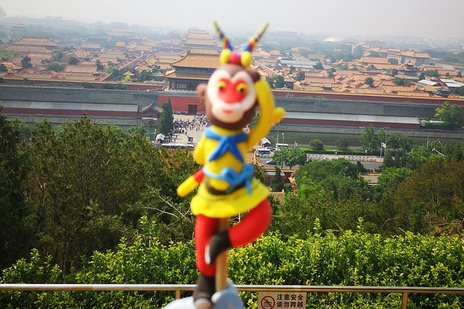 Private Day Tour to Tiananmen Square, Forbidden City and Mutianyu Great Wall