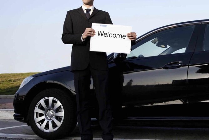 Private Departure Transfer to Pudong Airport From Shanghai City