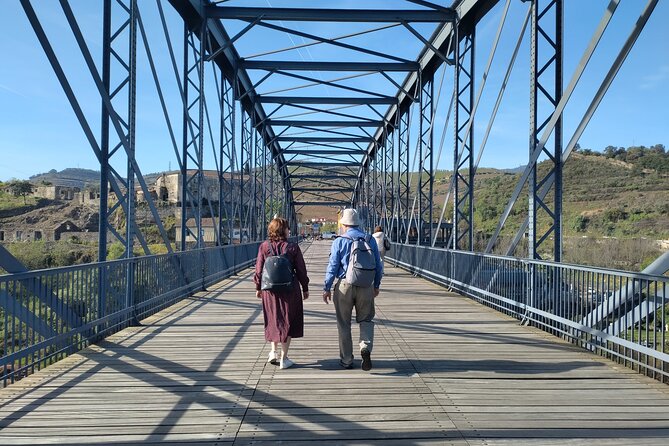 Private Douro Tour With 2 Wineries and Lunch on a Century House - Good To Know