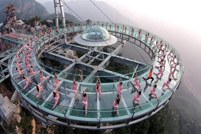 Private English Transfer to Shilin Gorge Platform And Ming City Wall - Good To Know