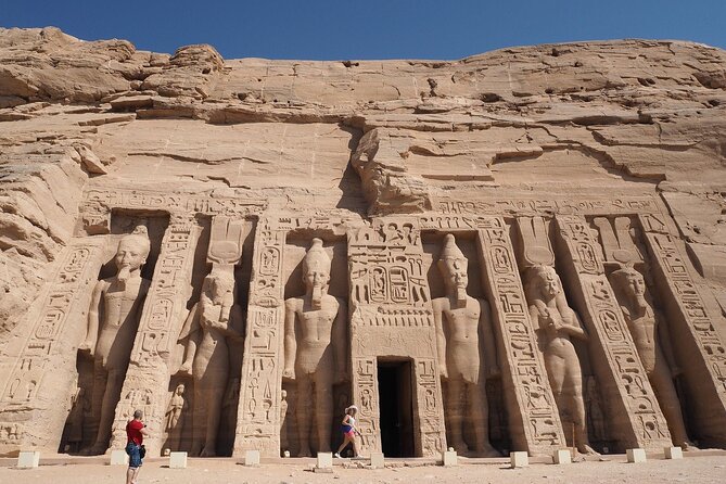 Private Full-Day Abu Simbel Guided Tour With Transportation