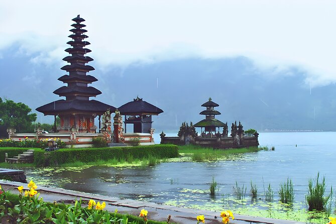 Private Full-Day Car Charter: Beauty of North Bali Tour