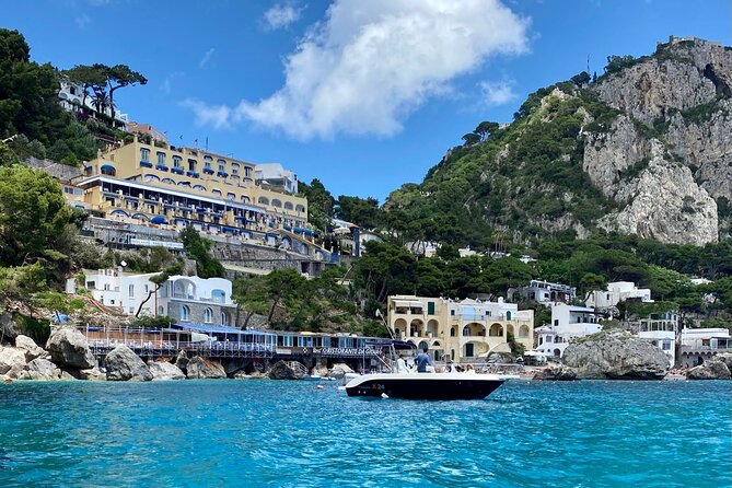 Private Full-Day Comfort Boat Tour in Capri and Positano - Good To Know