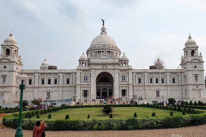 Private Full Day Sightseeing Tour of Kolkata