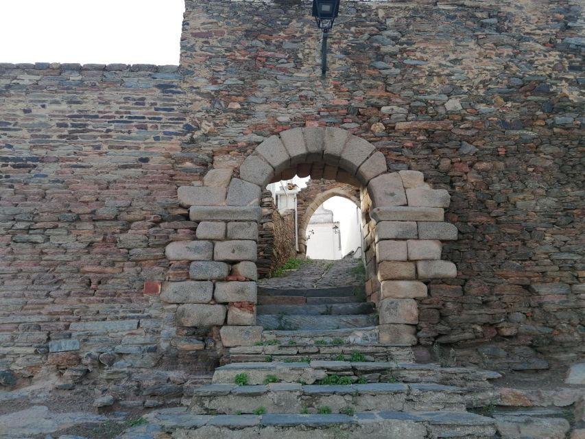 Private Full Day Tour - Évora and Monsaraz - Good To Know