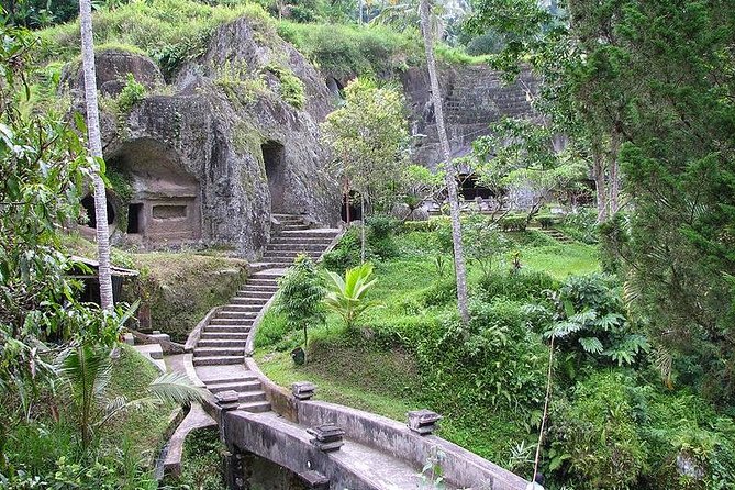 Private Full-Day Tour With Hot Spring
