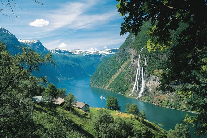 Private Full Day Trip To Geirangerfjord From Ålesund - Good To Know