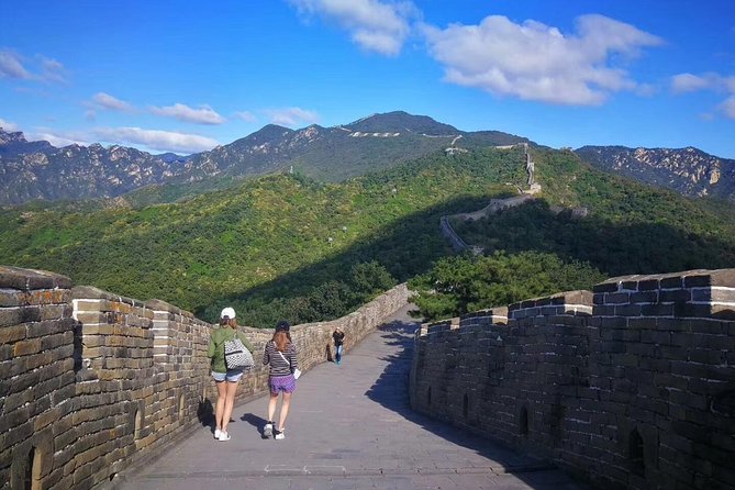 Private Great Wall Fanciers Day Tour: 3 Sections of Great Wall Visiting - Tour Itinerary