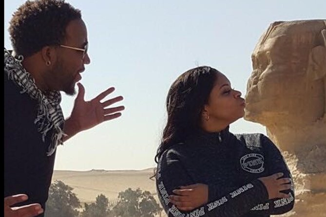 Private Guided 8 Hours Tour to Giza Pyramids Memphis and Sakkara - Booking and Logistics