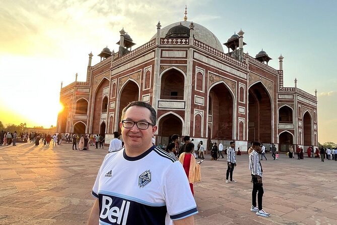 Private Half-Day Delhi City Tour With Entrance in AC Car