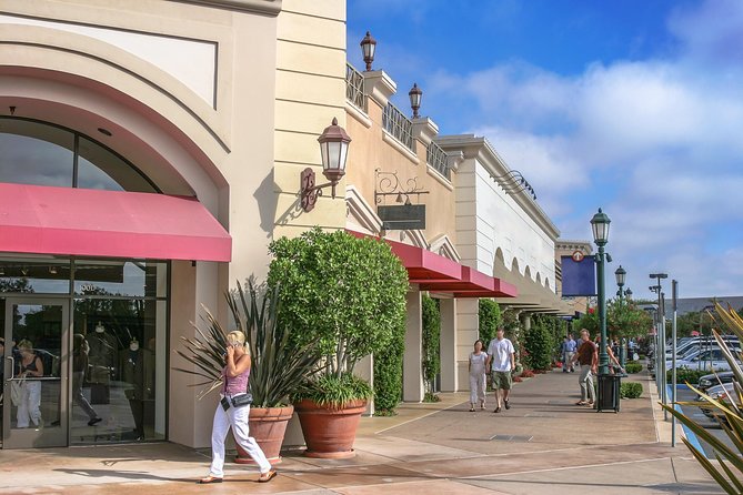 Private Hamptons Tour With Outlet Center Shopping