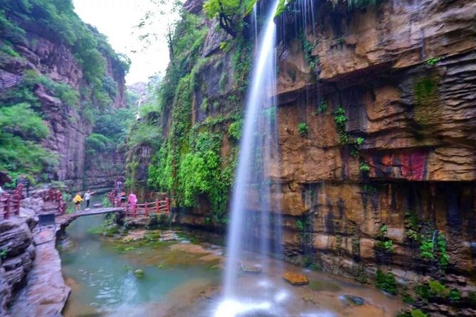 Private Independent Tour to Yuntai Mountain From Zhengzhou