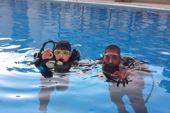 Private Indoor Diving Experience in Hurghada With Hotel Pickup