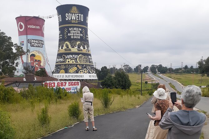 Private Johannesburg and Soweto With Apartheid Museum Tour