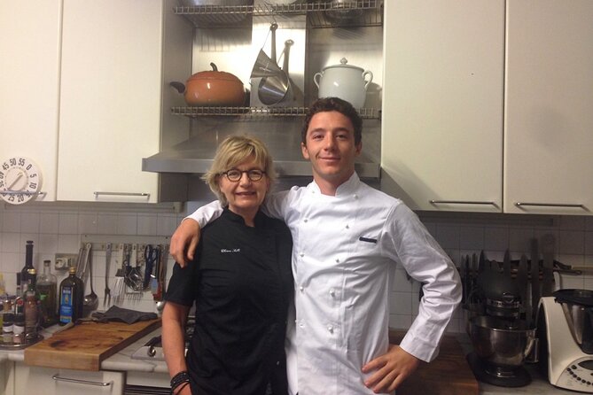Private Market Tour and Pasta Class With a Professional Chef in Her Rome Home - Good To Know