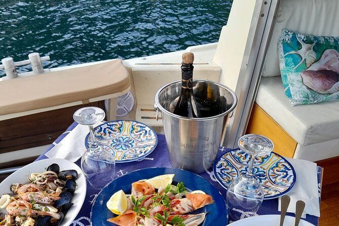 Private Mini Yacht Tour of Taormina With Aperitif on Board