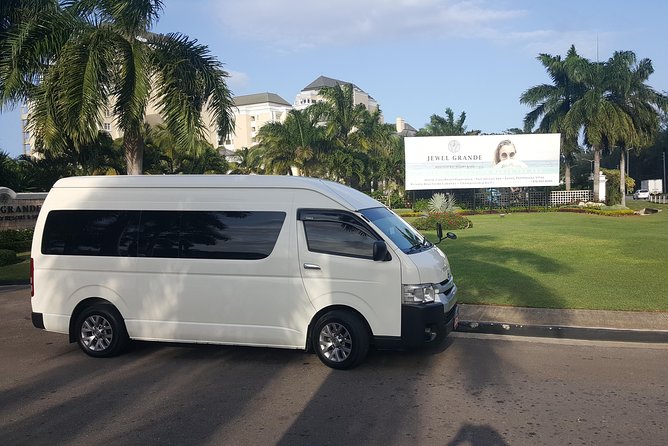 Private Montego Bay Airport Taxi to Jewel Grande - Good To Know
