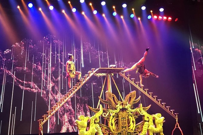 Private Nightlife Trip to See Wonderful Acrobatic Show Enjoy Delicious Barbecue Buffet Dinner