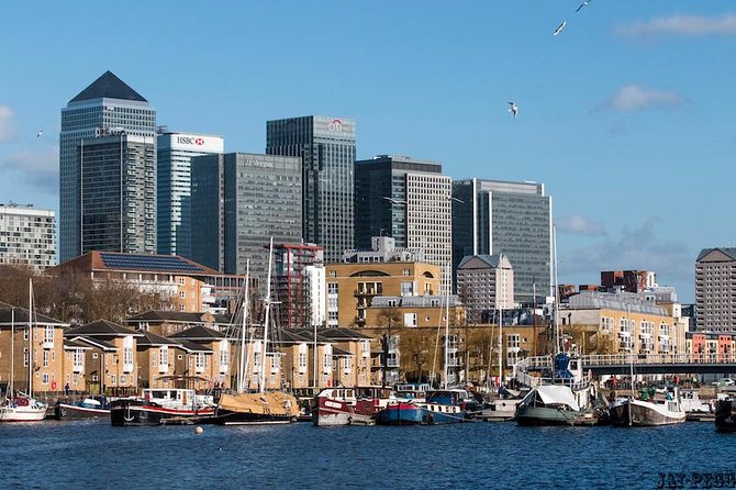 Private One Way or Round Trip Transfer: Gatwick Airport to East London - Good To Know